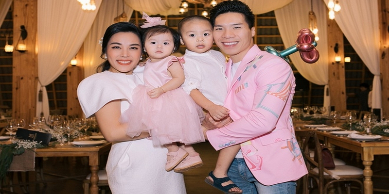 Osen Ngọc Mai Gia đình O sen Ngọc Mai