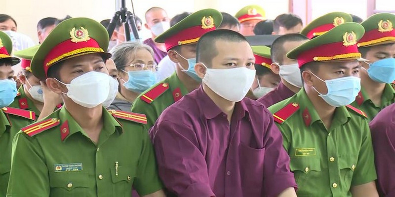 Toàn cảnh vụ việc của bị cáo Lê Tùng Vân và các đồng phạm Xét xử bị cáo Lê Tùng Vân và các đồng phạm