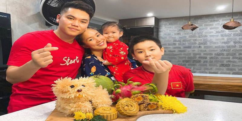 Ca sĩ Trung Kiên thừa nhận mình không biết Lê Phương là ai khi mới quen