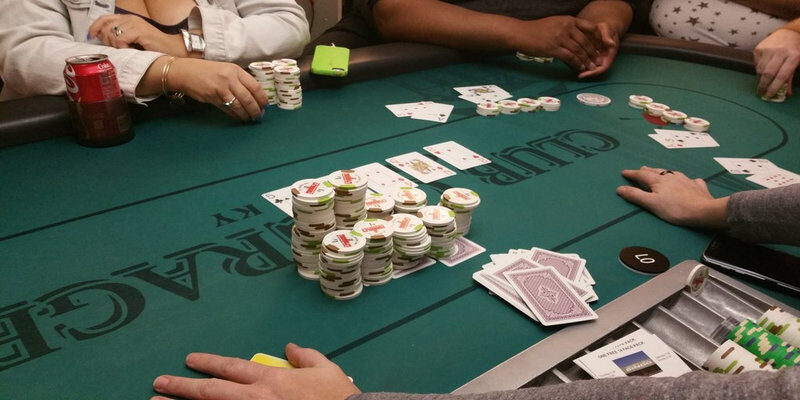Bạn không kìm chế được vòng xoáy ham mê kiếm tiền từ baccarat’ Bạn không kìm chế được vòng xoáy ham mê kiếm tiền từ baccarat’