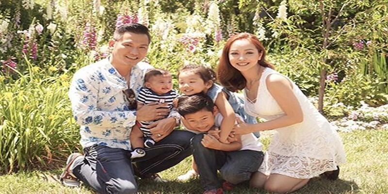 Jennifer Phạm có cuộc sống hạnh phúc bên gia đình tại Mỹ