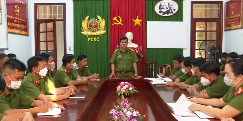 Lực lượng công an dốc sức điều tra để bắt giữ nghi phạm