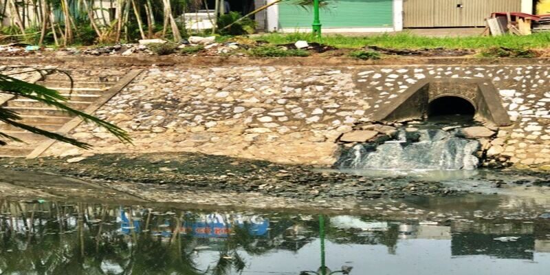 Sông Sét là khu vực xảy ra sự việc người phụ nữ tự thiêu