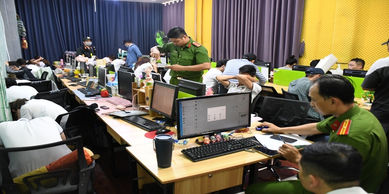 Hành vi đe dọa khủng bố dã man có tổ chức của công ty luật Pháp Việt Hành vi đe dọa khủng bố dã man có tổ chức của công ty luật Pháp Việt