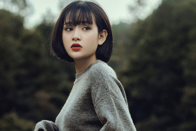 Hiền Hồ là ai? Hiền Hồ là ai?