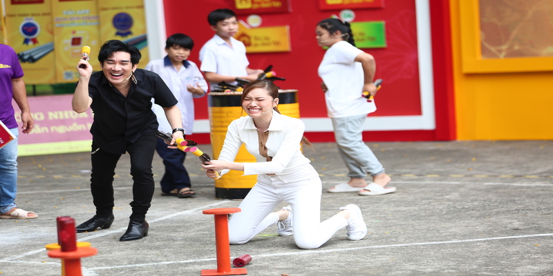 Quang Hà: Tôi khó khăn vượt qua giai đoạn này Quang Hà: Tôi khó khăn vượt qua giai đoạn này