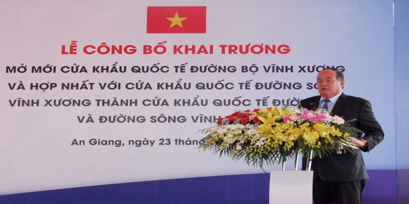 Chính thức hợp nhất hai cửa khẩu quốc tế tại Việt Nam Chính thức hợp nhất hai cửa khẩu quốc tế tại Việt Nam