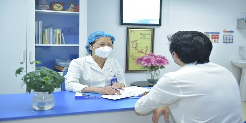 Hiện có 5 ca bệnh đang thở oxy Hiện có 5 ca bệnh đang thở oxy