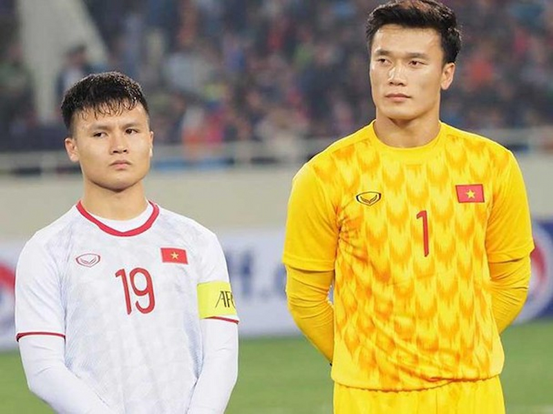 Bùi Tiến Dũng là thủ môn trong danh sách cầu thủ Việt Nam đã gây tiếng vang