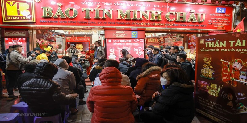Cập nhật tình hình giá vàng ngày 1/2/2023 tại Việt Nam Cập nhật tình hình giá vàng ngày 1/2/2023 tại Việt Nam