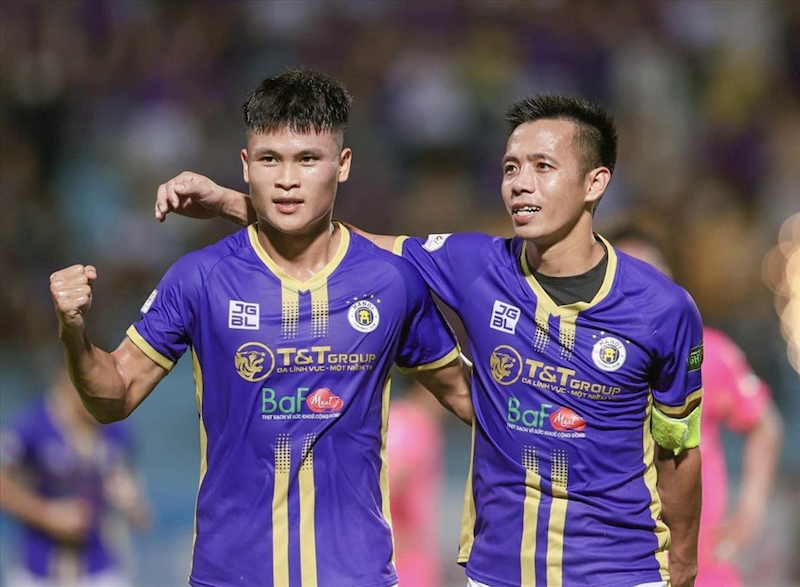 Hà Nội FC - Giải quyết khó khăn trước mắt