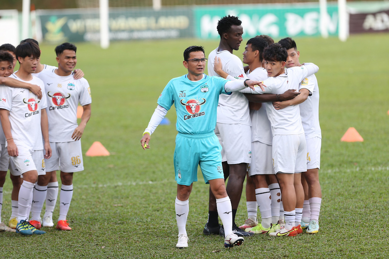 HAGL và ban tổ chức V-League căng thẳng vì tài trợ