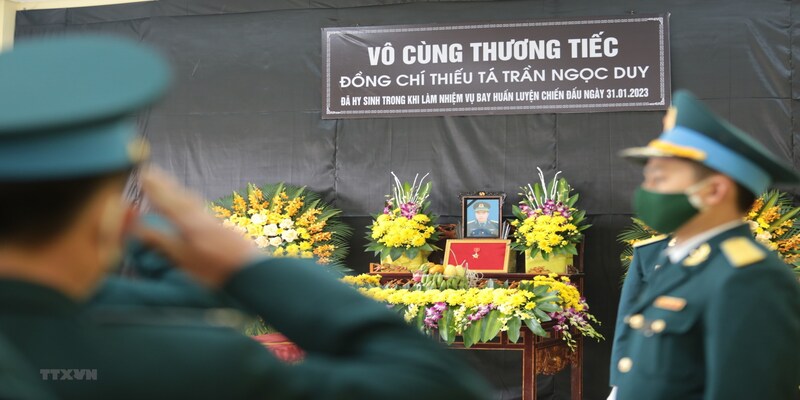Chiến sĩ hy sinh Trần Ngọc Duy được trao huy hiệu Tuổi trẻ dũng cảm Chiến sĩ hy sinh Trần Ngọc Duy được trao huy hiệu Tuổi trẻ dũng cảm