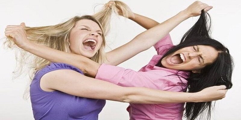 Giải mã giấc mơ đánh nhau chi tiết