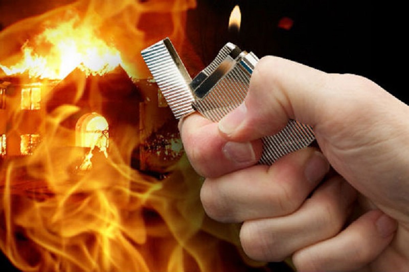 Thanh niên tưới xăng đốt người đã tự thú