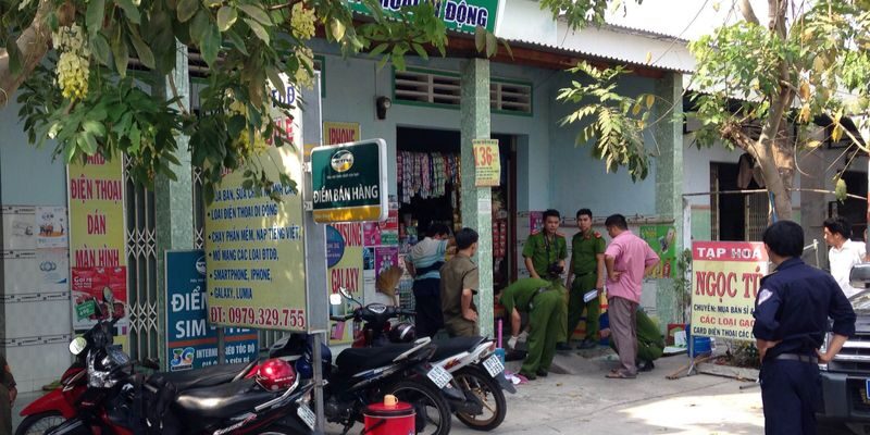 Nghi can giết nữ chủ tạp hóa chính thức đầu thú