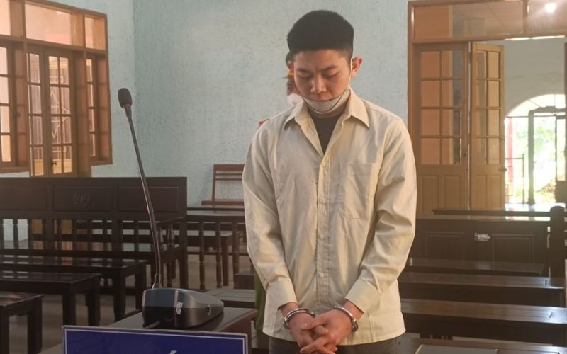 Đinh Văn Tâm - nghịch tử giết cha vì tiếng tivi tại tòa án xét xử