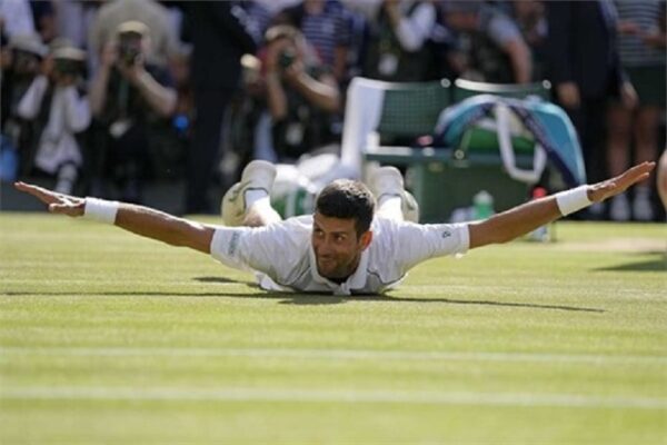 Novak Djokovic sẽ đi vào ngôi đền huyền thoại