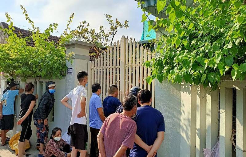 Chứng kiến toàn bộ vụ việc khiến người dân không khỏi bàng hoàng