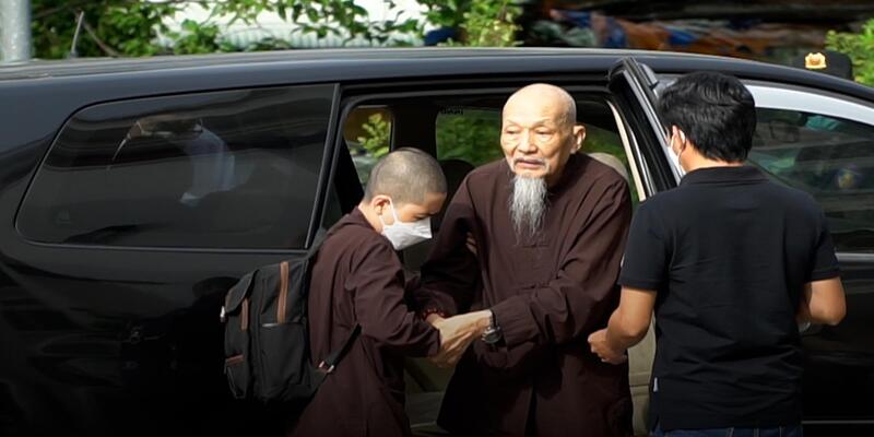 Thầy ông nội và sự việc Tịnh Thất Bồng Lai Thầy ông nội và sự việc Tịnh Thất Bồng Lai