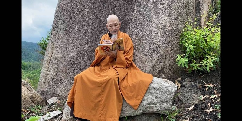 Thầy ông nội giờ đây còn là biểu tượng của sự châm biếm Thầy ông nội giờ đây còn là biểu tượng của sự châm biếm