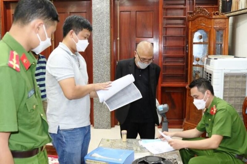 Thu gom giấy tờ liên quan vụ thiếu tướng lừa đảo chiếm đoạt tài sản