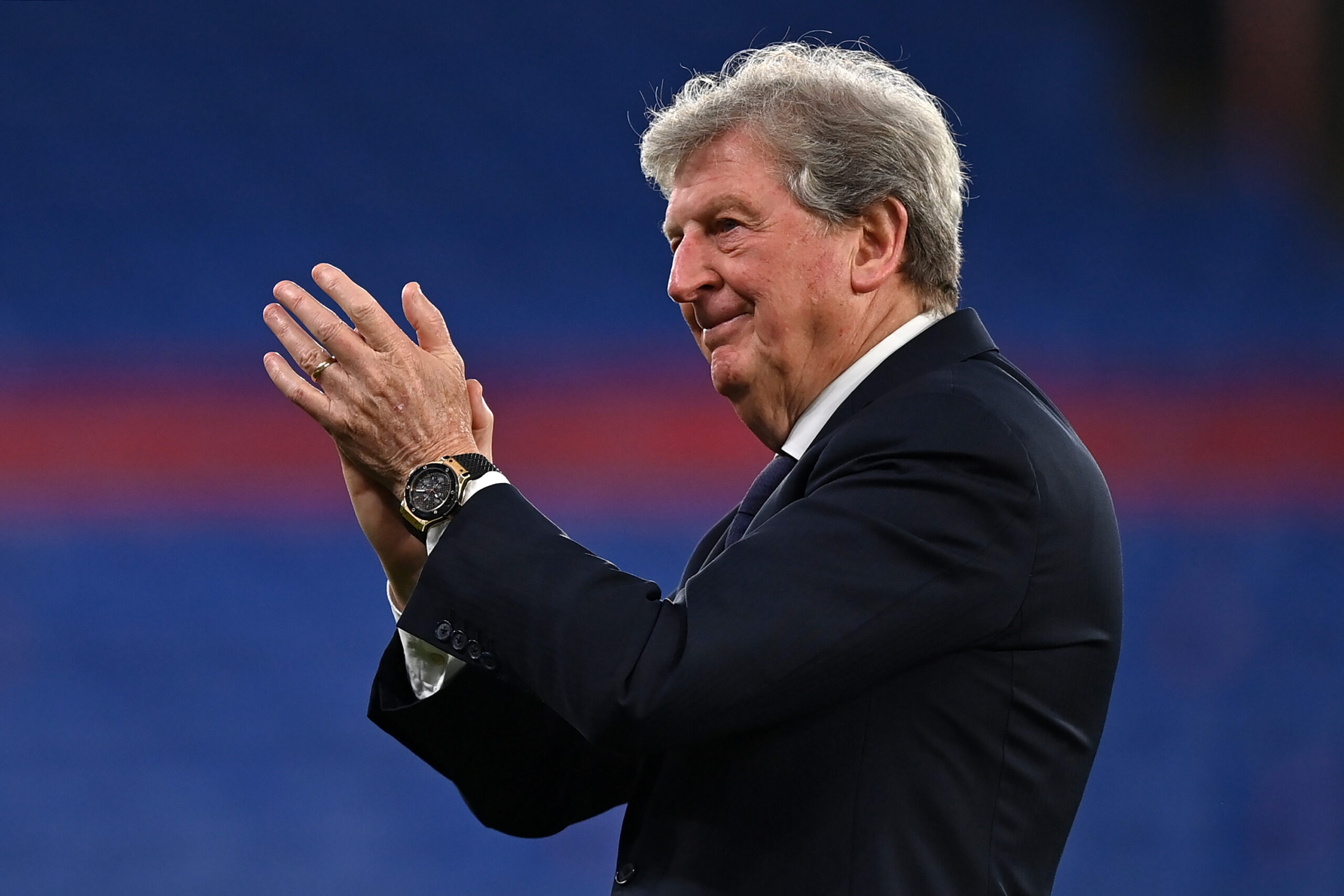 Crystal Palace đã liên hệ với Hodgson trước khi họ có quyết định sa thải Vieira