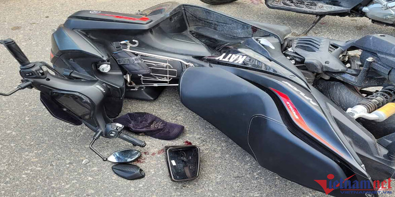 Bắt đầu điều tra vụ cán bộ ngân hàng lái xe Mercedes tông chết người trên đường Võ Nguyên Giáp Bắt đầu điều tra vụ cán bộ ngân hàng lái xe Mercedes tông chết người trên đường Võ Nguyên Giáp