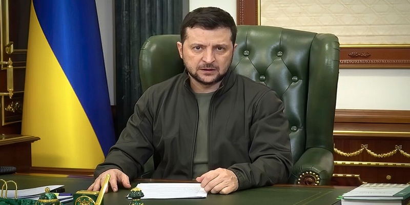 Ukraine nhận hàng trăm xe tăng và lượng lớn đạn pháo từ phương Tây Ukraine nhận hàng trăm xe tăng và lượng lớn đạn pháo từ phương Tây