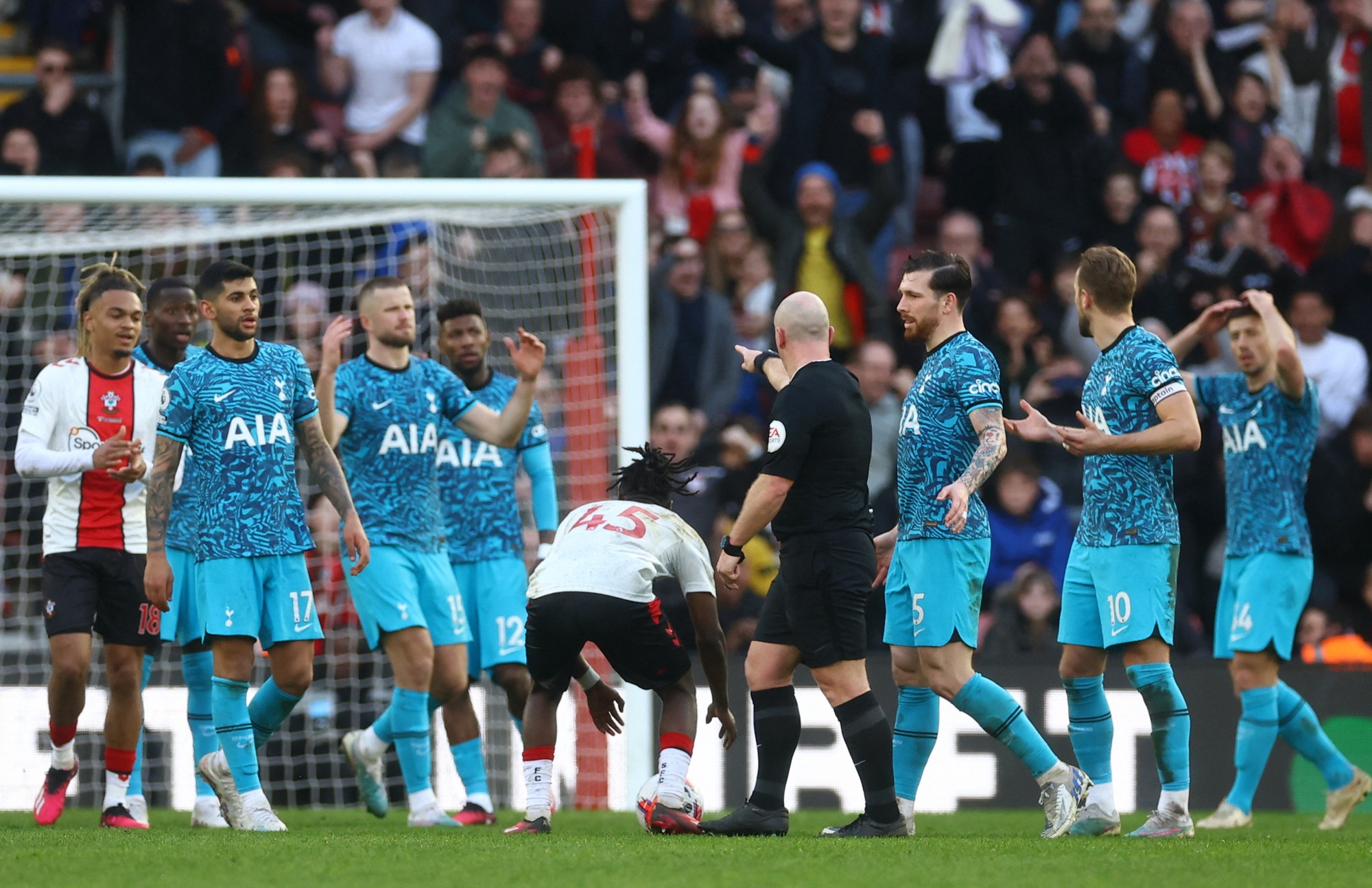 Tottenham hiện tại đã tốt hơn thời điểm Antonio Conte mới tiếp quản