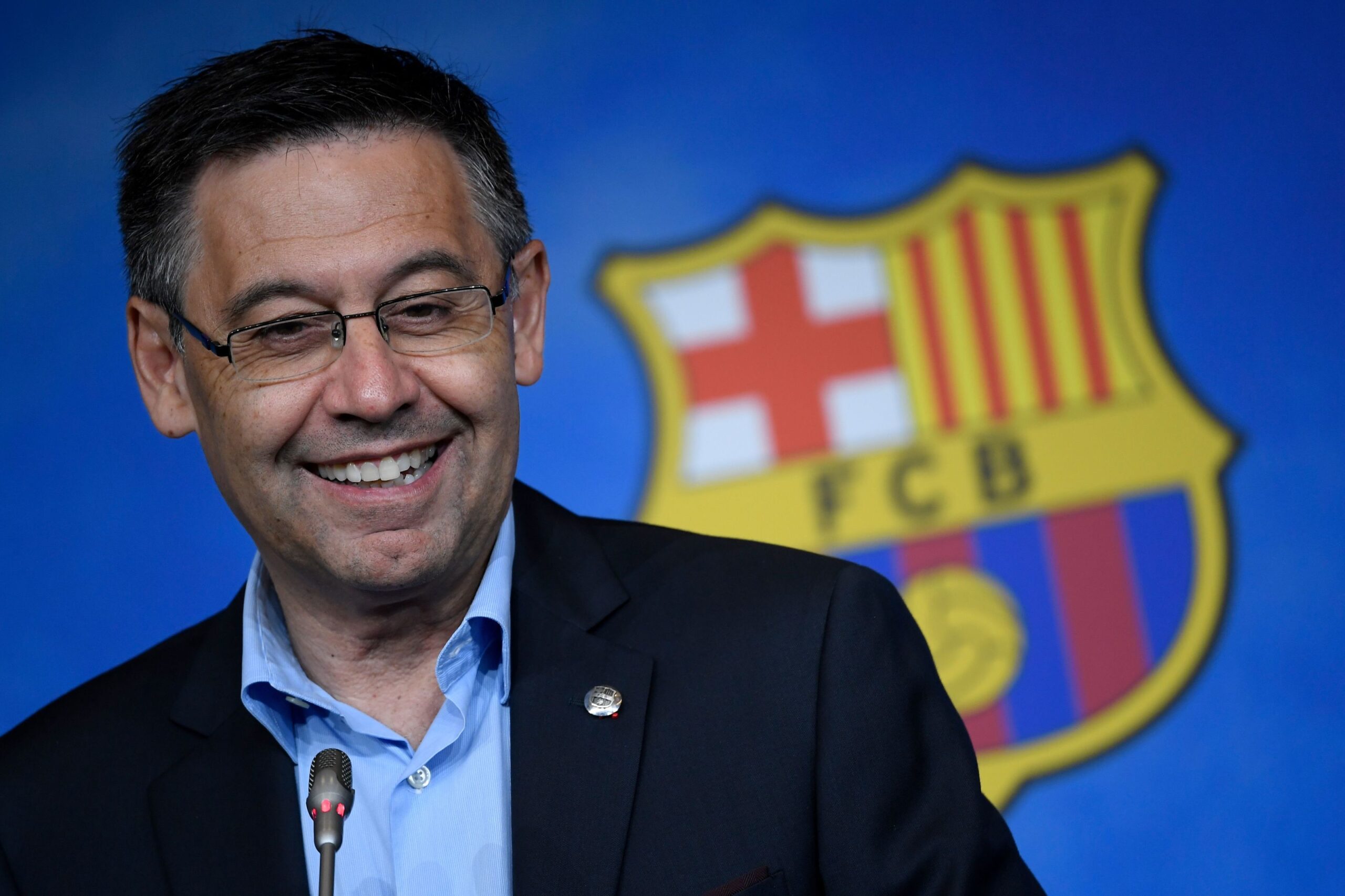 Các khoản thanh toán của Barcelona cho DASNIL 95 dưới thời chủ tịch Josep Bartomeu làm dấy lên nghi ngờ 'hối lộ'