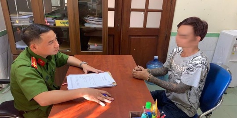 Bắt giữ đối tượng Lê Văn Bậm bạo hành trẻ em Bắt giữ đối tượng Lê Văn Bậm bạo hành trẻ em