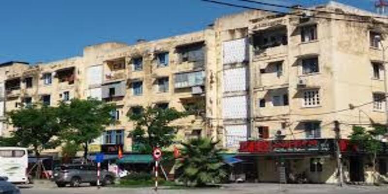 Chung cư xuống cấp, cần di dời các hộ dân khẩn cấp để đảm bảo an toàn Chung cư xuống cấp, cần di dời các hộ dân khẩn cấp để đảm bảo an toàn