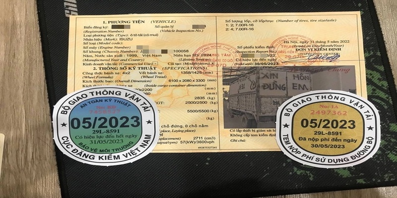 Loạt “lùm xùm” sử dụng đăng kiểm giả phù phép cho xe cũ nát Loạt “lùm xùm” sử dụng đăng kiểm giả phù phép cho xe cũ nát