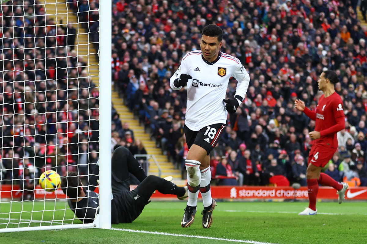 Casemiro bị cho là vấn đề nàn giải đối với MU