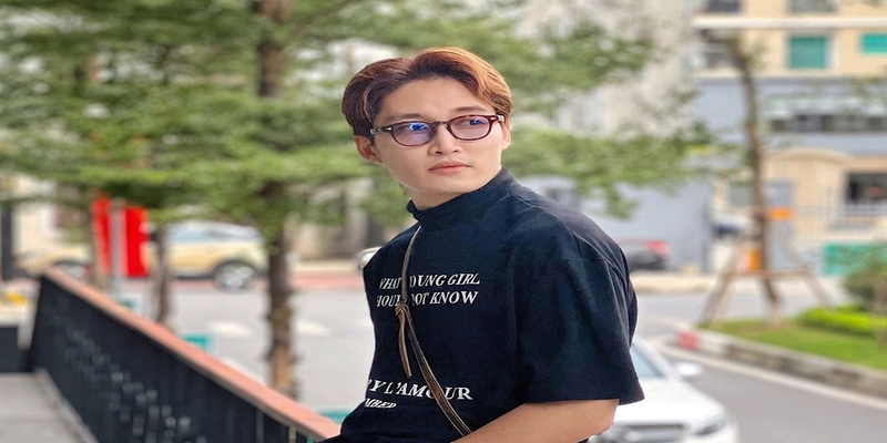 Diễn xuất của Đình Tú trong phim: Đừng nói khi yêu Diễn xuất của Đình Tú trong phim: Đừng nói khi yêu
