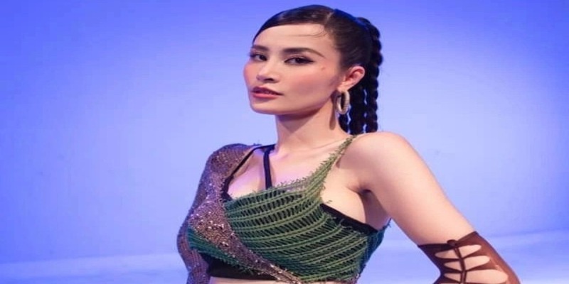 Sự kiện cướp kênh Youtube của Đông Nhi Sự kiện cướp kênh Youtube của Đông Nhi