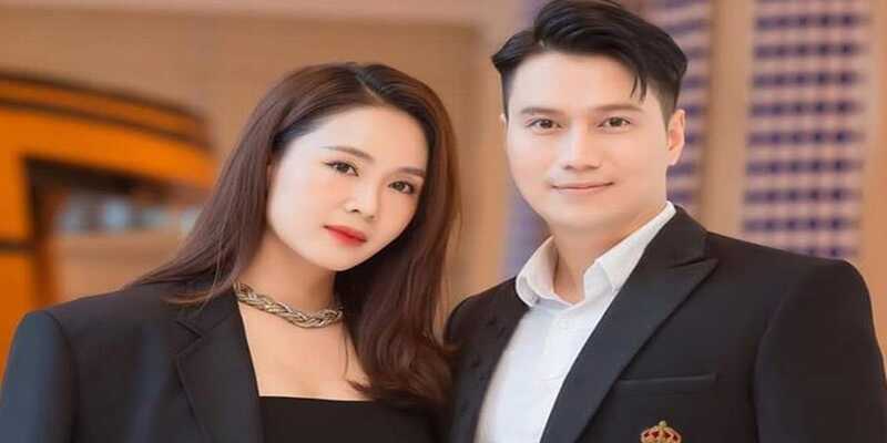Diễn viên Hồng Diễm cùng đọ nhan sắc với đàn em kém 12 tuổi Diễn viên Hồng Diễm cùng đọ nhan sắc với đàn em kém 12 tuổi