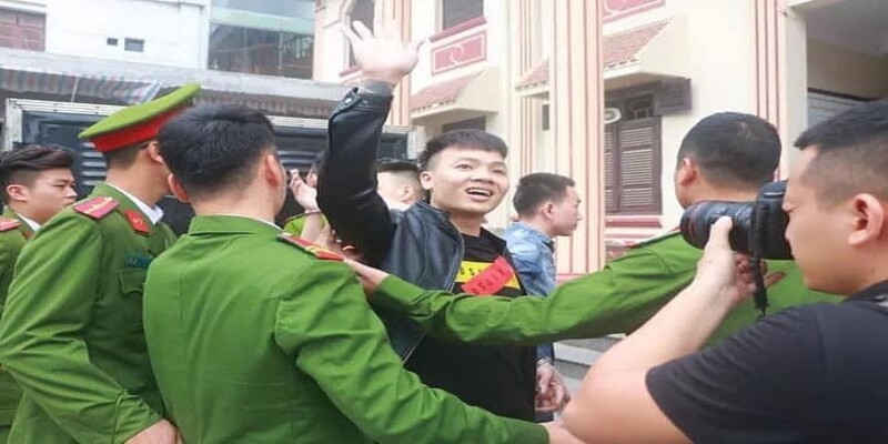 Khá Bảnh meme - Giang hồ mạng nổi tiếng một thời Khá Bảnh meme - Giang hồ mạng nổi tiếng một thời
