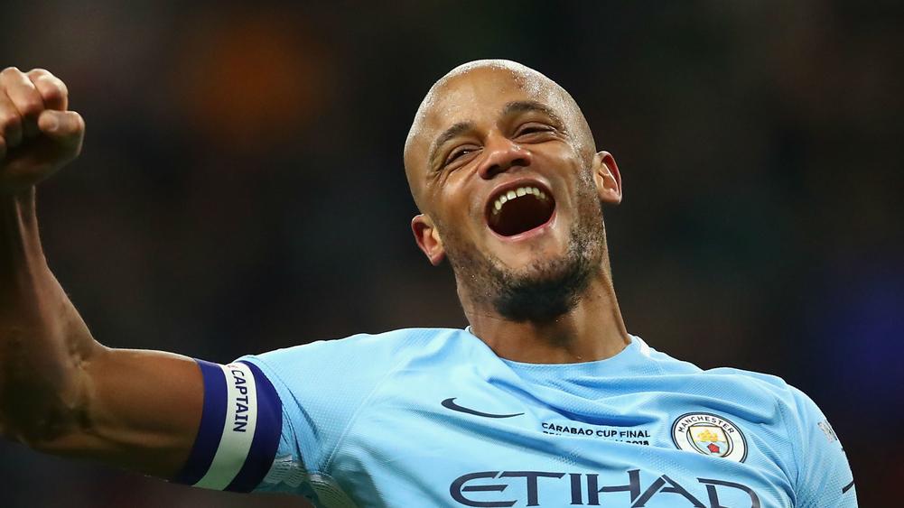 Man City đã dùng 3 từ "Leader, Captain, Legend" để nói về cống hiến của Kompany cho đội bóng