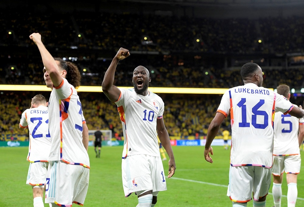 Lukaku trở thành cầu thủ ghi nhiều bàn thắng nhất trong lịch sử ĐT Bỉ
