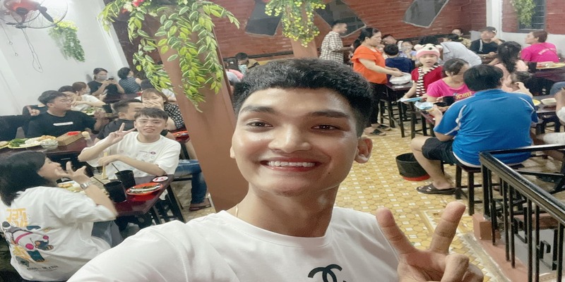 Mạc Văn Khoa: Sự nghiệp thành công, gia đình hạnh phúc Mạc Văn Khoa: Sự nghiệp thành công, gia đình hạnh phúc