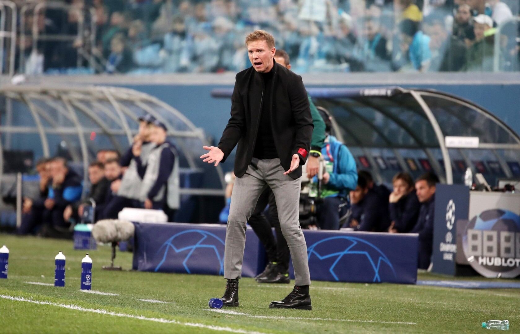 Julian Nagelsmann bị Bayern Munich sa thải vì phong độ đi xuống của đội bóng
