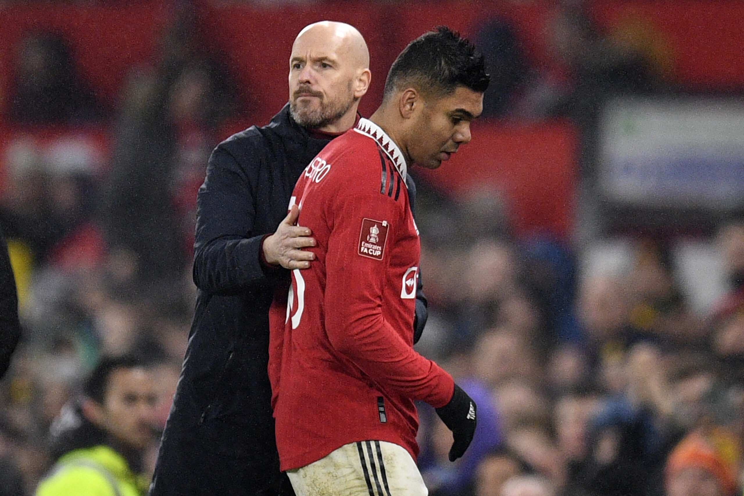 Casemiro đã phải nhận thẻ đỏ thứ 2 tại Premier League năm nay