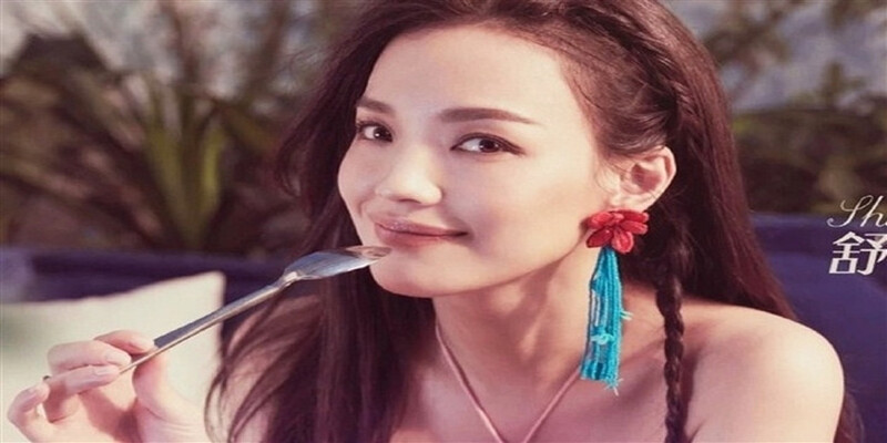 Cô đã trải qua nhiều thăng trầm trong sự nghiệp Cô đã trải qua nhiều thăng trầm trong sự nghiệp