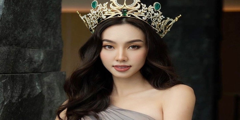 Đời tư Thùy Tiên trước khi đăng quang Hoa Hậu Đời tư Thùy Tiên trước khi đăng quang Hoa Hậu
