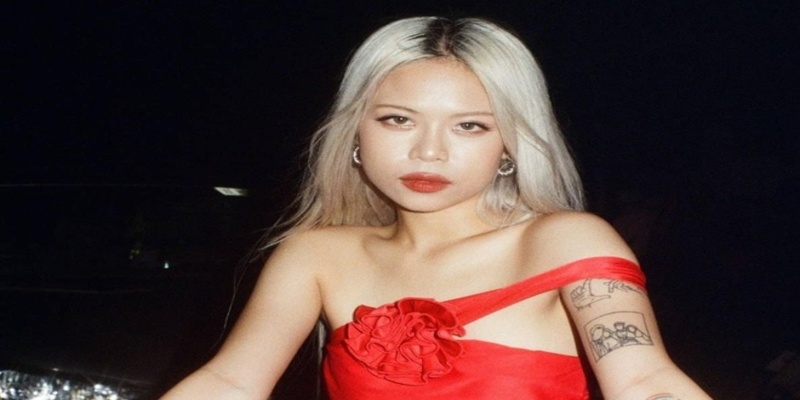 "Đồng chí tlinh lên đồ" bắt nguồn từ đâu? "Đồng chí tlinh lên đồ" bắt nguồn từ đâu?